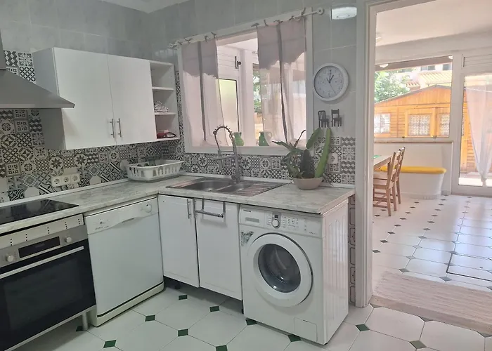 Nevada - Espacioso Con Piscina Privada *