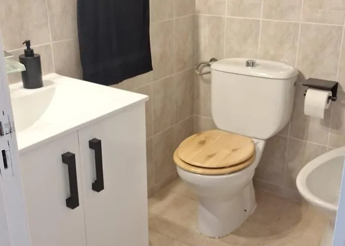 Дом отдыха Nevada - Espacioso Con Piscina Privada Поланко