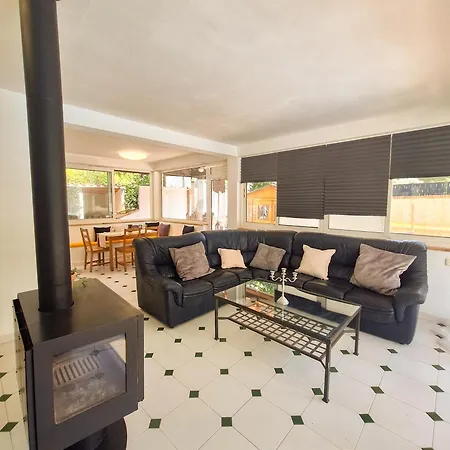 Nevada - Espacioso Familiar Con Salita De Cine Y Piscina Privada En La Exclusiva Zona De Puerto De Pollenca *